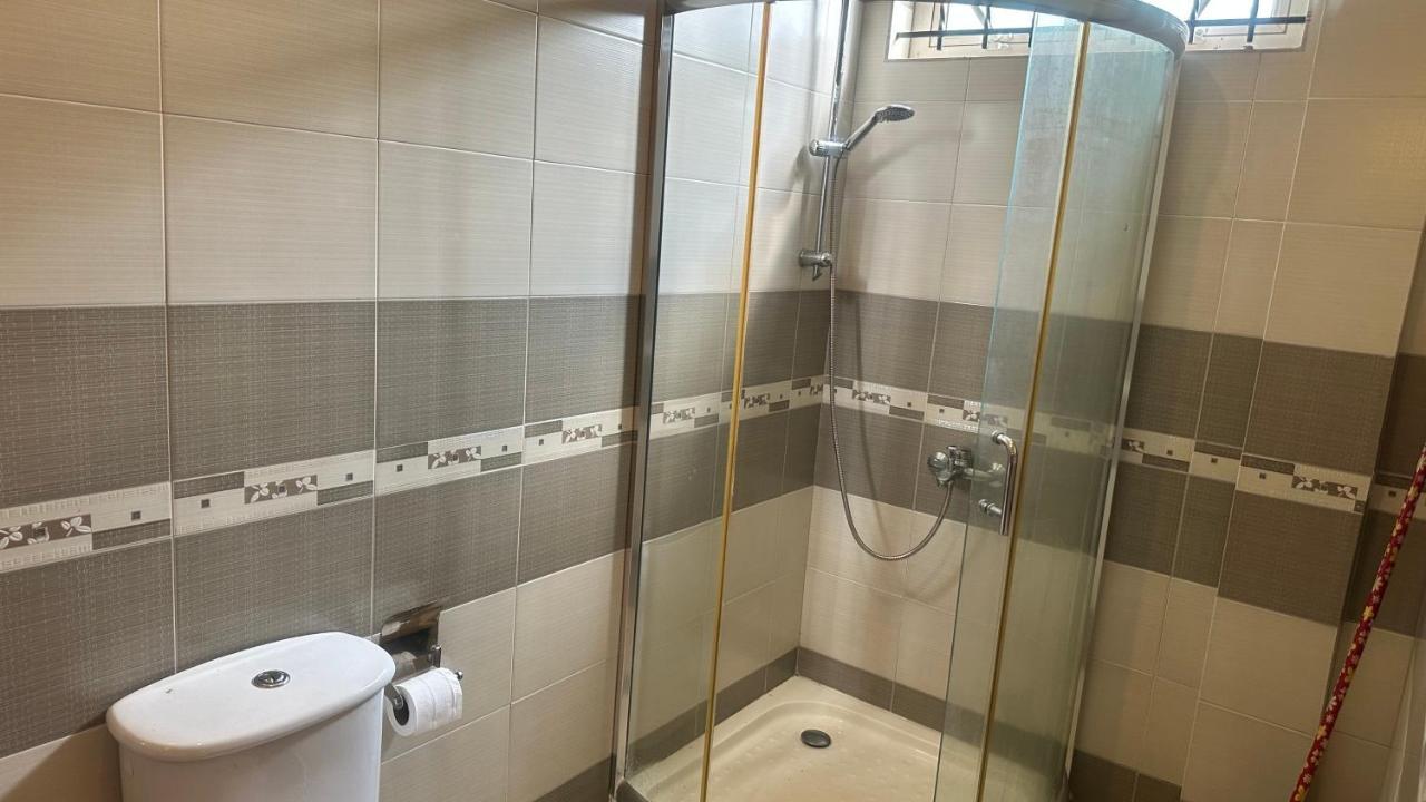 Ibis Apartments - Ground Floor - Summersun Residence - Grand Baie, Pereybere Exteriör bild
